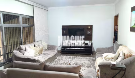 Casa Térrea na Vila Matilde com 2 Dorms, 3 Vagas, 150m²