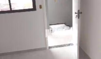 Apto na Penha com 2 Dorms, 34m²