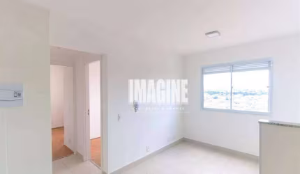 Apto na Vila Prudente com 2 Dorms, 32m²