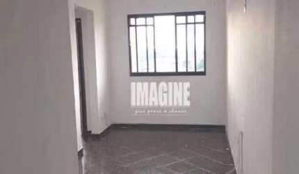 Apartamento na Penha com 2 Dormitórios, 1 Vaga, 52m²