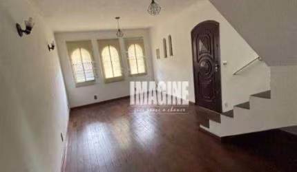 Sobrado na Vila Prudente com 3 Dormitórios, 6 Vagas, 180m²