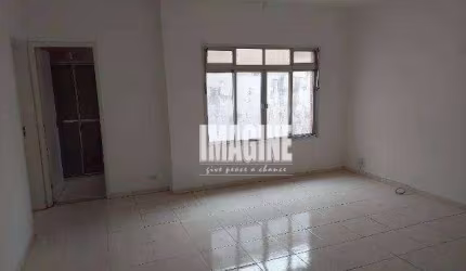 Sobrado no Tatuapé com 6 Dormitórios, 4 Banheiros, 3 Vagas 192 m²