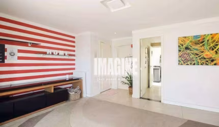 Apartamento no Tatuapé com 3 Dormitórios sendo 1 Suíte, Varanda Gourmet, 2 Vagas, 94 m²