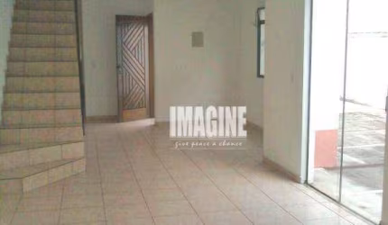 Sobrado na Vila Matilde com 3 Dormitórios sendo 1 Suíte, 2 Vagas, 80m²