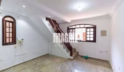 Sobrado na Cidade Líder com 5 Dormitórios sendo 1 Suíte, 5 Vagas, 300 m²