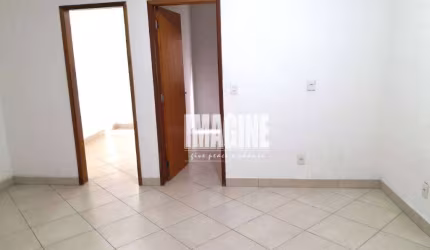 Casa em Condomínio na Penha com 2 Dormitórios, 1 Vaga, 37m²