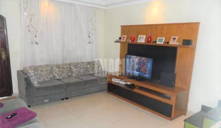 Sobrado na Vila Formosa com 4 Dorms sendo 1 Suíte, 2 Vagas, 300m²