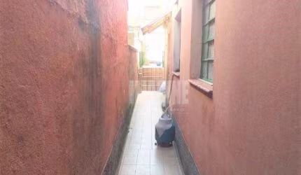 Sobrado no Tatuapé com 4 Dorms, 1 Vaga, 150m²