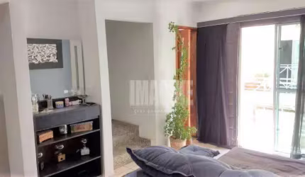 Sobrado em Condomínio na Vila Matilde com 3 Dorms sendo 1 Suíte, 3 Vagas, 135m²