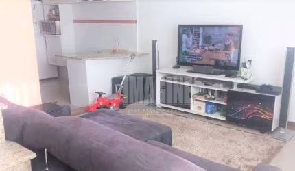 Sobrado em Condomínio na Penha com 2 Suítes, 4 Vagas, 65m²