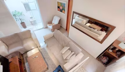 Sobrado no Carrão com 4 Suítes, 3 Vagas, 200m²