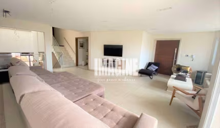 Sobrado na Vila Matilde com 3 Dorms sendo 1 Suíte, 5 Vagas, 250m²