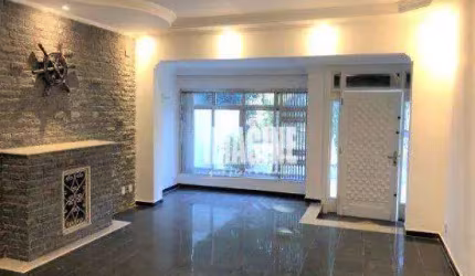 Sobrado no Tatuapé com 3 Suítes, 4 Vagas, 400m²