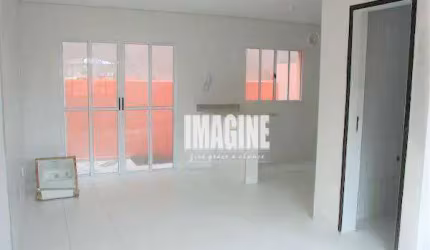 Sobrado em Condomínio na Penha com 3 Dorms sendo 1 Suíte, 2 Vagas, 90m²