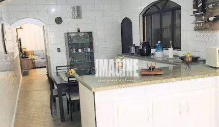 Sobrado em Itaquera com 3 Dorms sendo 1 Suíte, 2 Vagas, 220m²