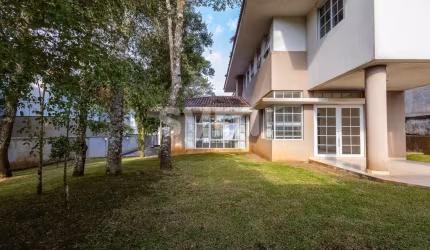 Casa em condomínio fechado com 4 quartos à venda na Rua Theodoro Makiolka, 1060, Santa Cândida, Curitiba por R$ 2.100.000