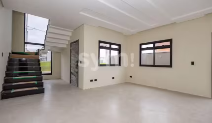 Casa em condomínio fechado com 3 quartos à venda na Rua Irma Schreiner Maran, 503, Santa Cândida, Curitiba por R$ 880.000
