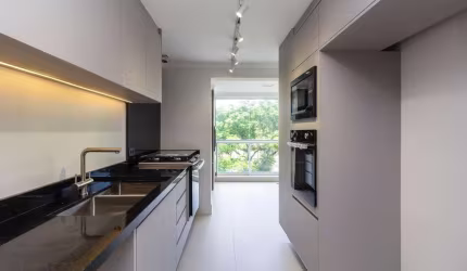 Apartamento com 4 quartos para alugar na Rua José Cadilhe, 804, Água Verde, Curitiba por R$ 19.000