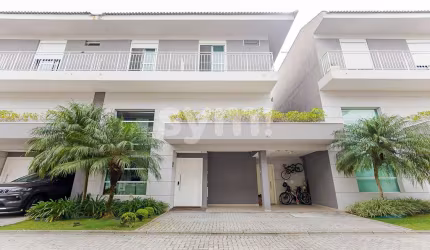 Casa em condomínio fechado com 3 quartos à venda na Rua Aristides Athayde, 771, Jardim Social, Curitiba por R$ 1.790.000