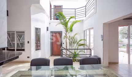 Casa com 4 quartos para alugar na Rua Visconde de Cairu, 151, Seminário, Curitiba por R$ 9.500