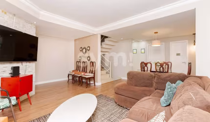 Casa com 3 quartos à venda na Rua Orlando de Moura Leite, 234, Barreirinha, Curitiba por R$ 749.000