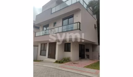 Casa em condomínio fechado com 3 quartos para alugar na Avenida Cândido Hartmann, 5118, Santa Felicidade, Curitiba por R$ 9.500