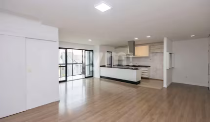 Apartamento com 3 quartos para alugar na Rua João Batista Dallarmi, 961, Santo Inácio, Curitiba por R$ 5.500