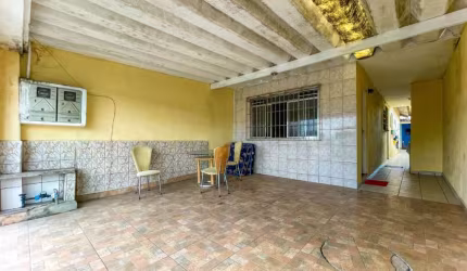 Casa no Jardim Quietude Praia Grande