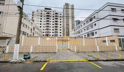 Garagem/Box à venda na Tupi