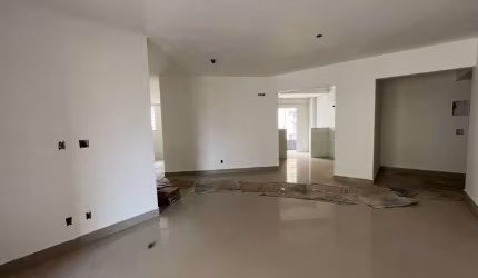 Apartamento na Guilhermina