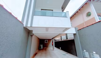 Casa com 2 dormitórios à venda, 53 m² por R$ 370.000,00 - Mirim - Praia Grande/SP