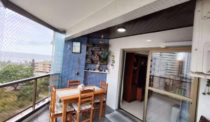 Apartamento no Caiçara