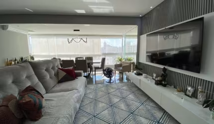 Apartamento com 2 suítes na Guilhermina à venda
