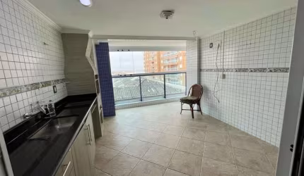 APARTAMENTO 3 DORMITÓRIOS Á VENDA - PRAIA GRANDE SP