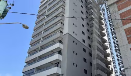 Apartamento com 2 dormitórios à venda, 69 m² por R$ 449.000,00 - Maracanã - Praia Grande/SP