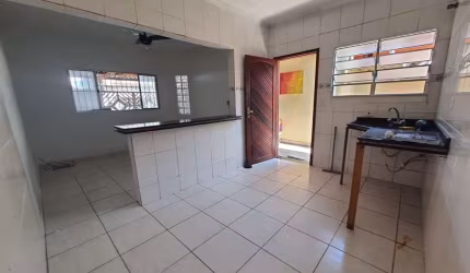 Casa á venda no Jardim Aloha