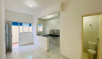 Casa com 2 dormitórios à venda, 44 m² por R$ 230.000,00 - Vila Tupiry - Praia Grande/SP