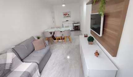 Apartamento à venda, 52 m² por R$ 270.000,00 - Vila Assunção - Praia Grande/SP