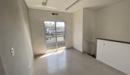 Sobrado com 3 dormitórios à venda, 70 m² por R$ 320.000,00 - Vila Antártica - Praia Grande/SP