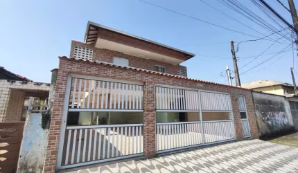 Sobrado á venda no Sítio do Campo