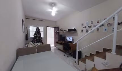 Sobrado á venda na Guilhermina