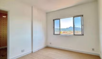 Apartamento á venda no Caiçara