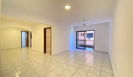 Apartamento com 2 quartos no Canto do Forte -Praia Grande/SP