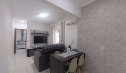 Apartamento á venda no Canto do Forte