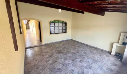 Casa geminada à venda no Maracanã