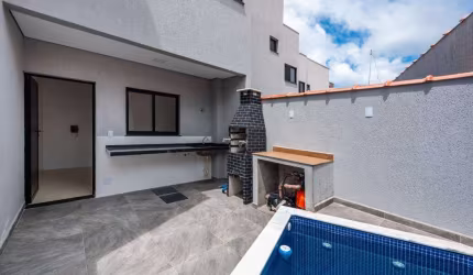 Sobrado com 2 dormitórios à venda, 95 m² por R$ 375.000,00 - Vila Anhanguera - Mongaguá/SP