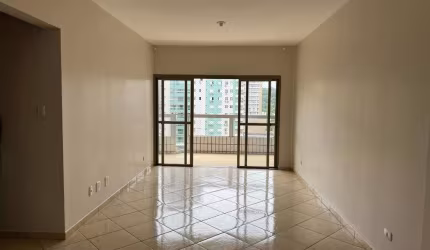 Apartamento para alugar no Canto do Forte em Praia Grande - SP