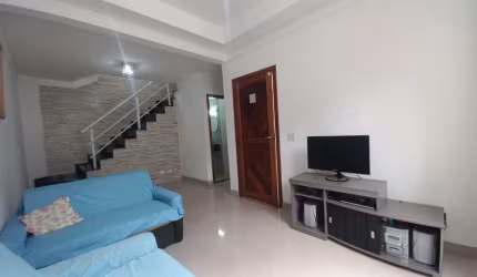 Sobrado com 3 dormitórios à venda, 113 m² por R$ 660.000,00 - Vila Guilhermina - Praia Grande/SP