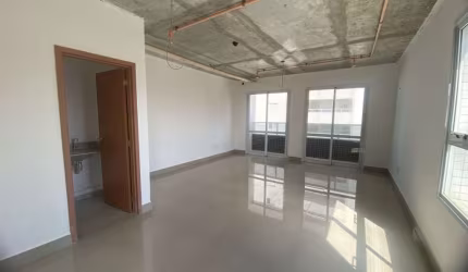 SALA COMERCIAL NO BOQUEIRÃO