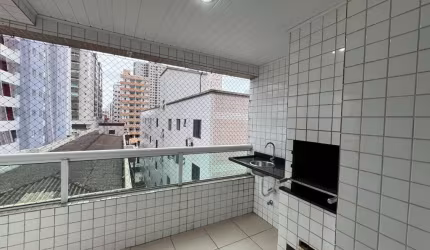 Apartamento com 2 dormitórios para alugar ou comprar na Vila Guilhermina em Praia Grande/SP